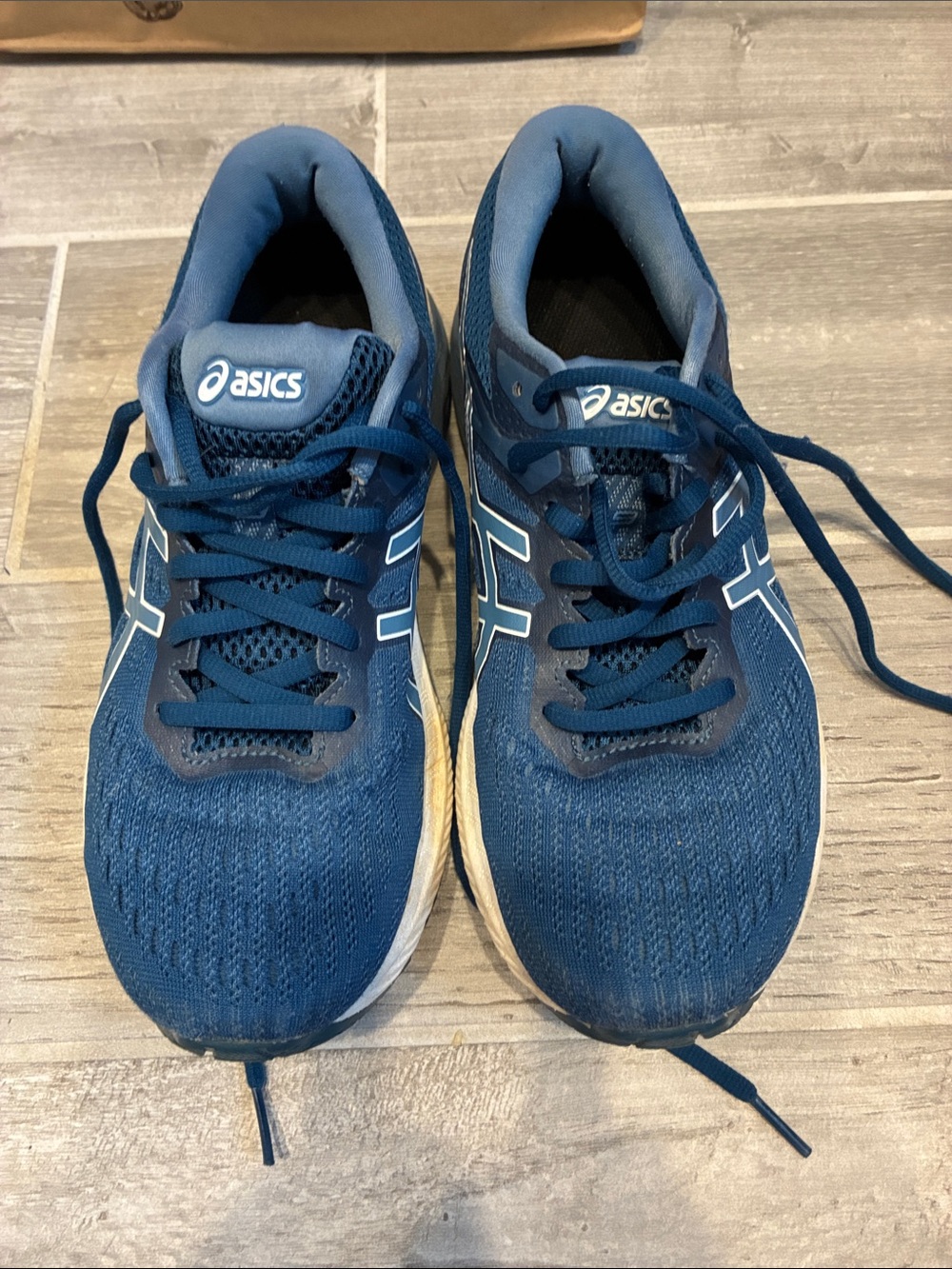 Asics Athletic Running Shoes in Navy Blue - size 9